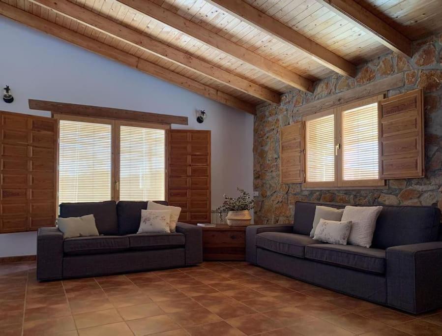 La Llobatera Casa Rural Les Coves de Vinroma Экстерьер фото